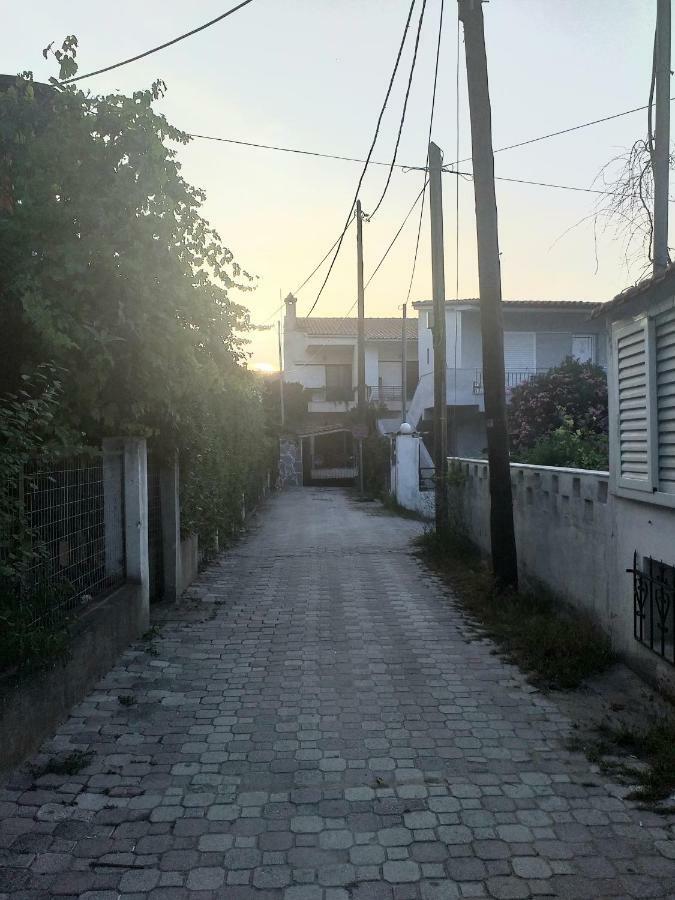 佩科霍里Meli'S Studio公寓 外观 照片